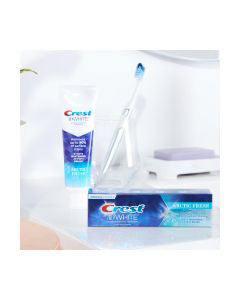 Crest 3D White Arctic Fresh Teeth Whitening Toothpaste, 2.7 oz